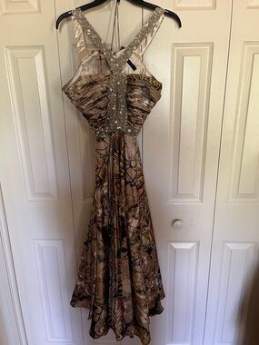 Chicas Beaded Taupe Printed Maxi Dress with Ruched Bodice size small